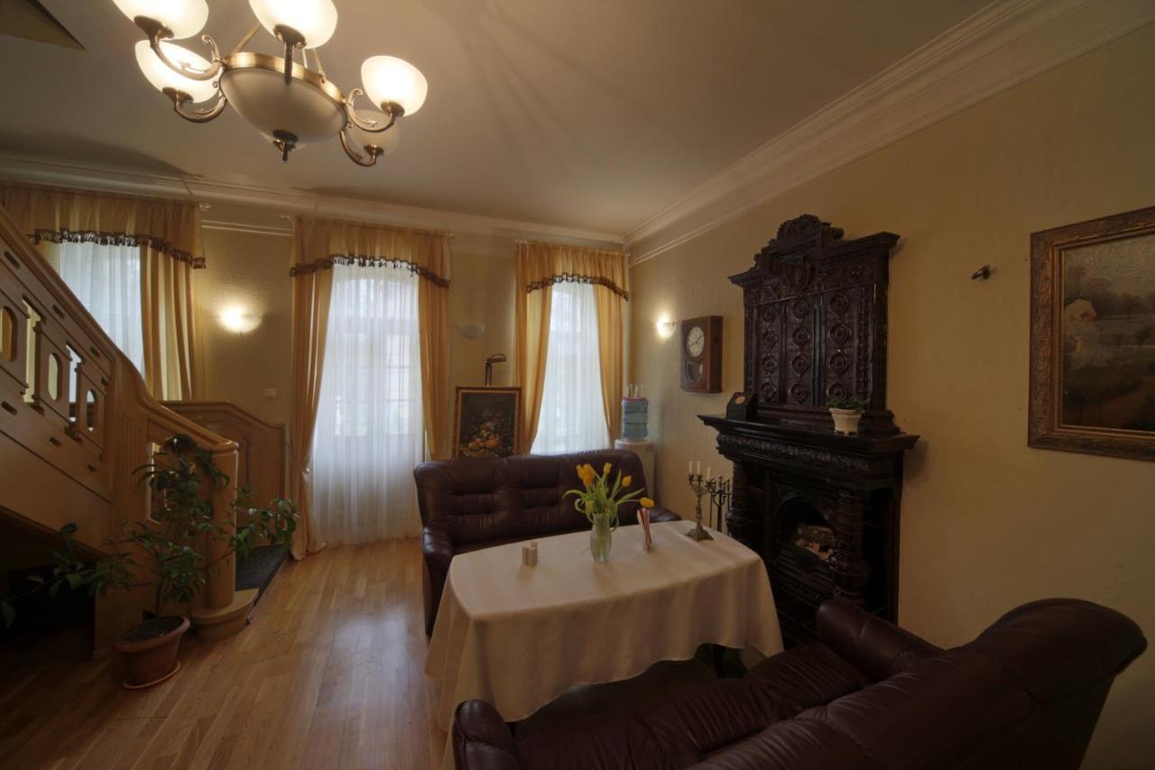 Отель Sventes Muiza Экстерьер фото