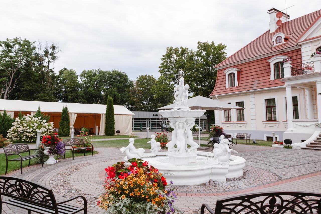 Отель Sventes Muiza Экстерьер фото