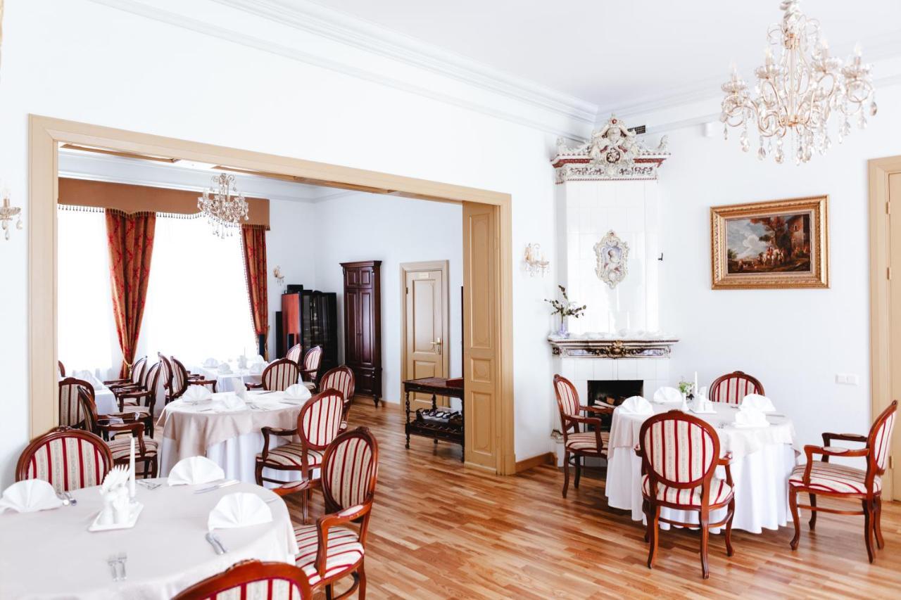 Отель Sventes Muiza Экстерьер фото