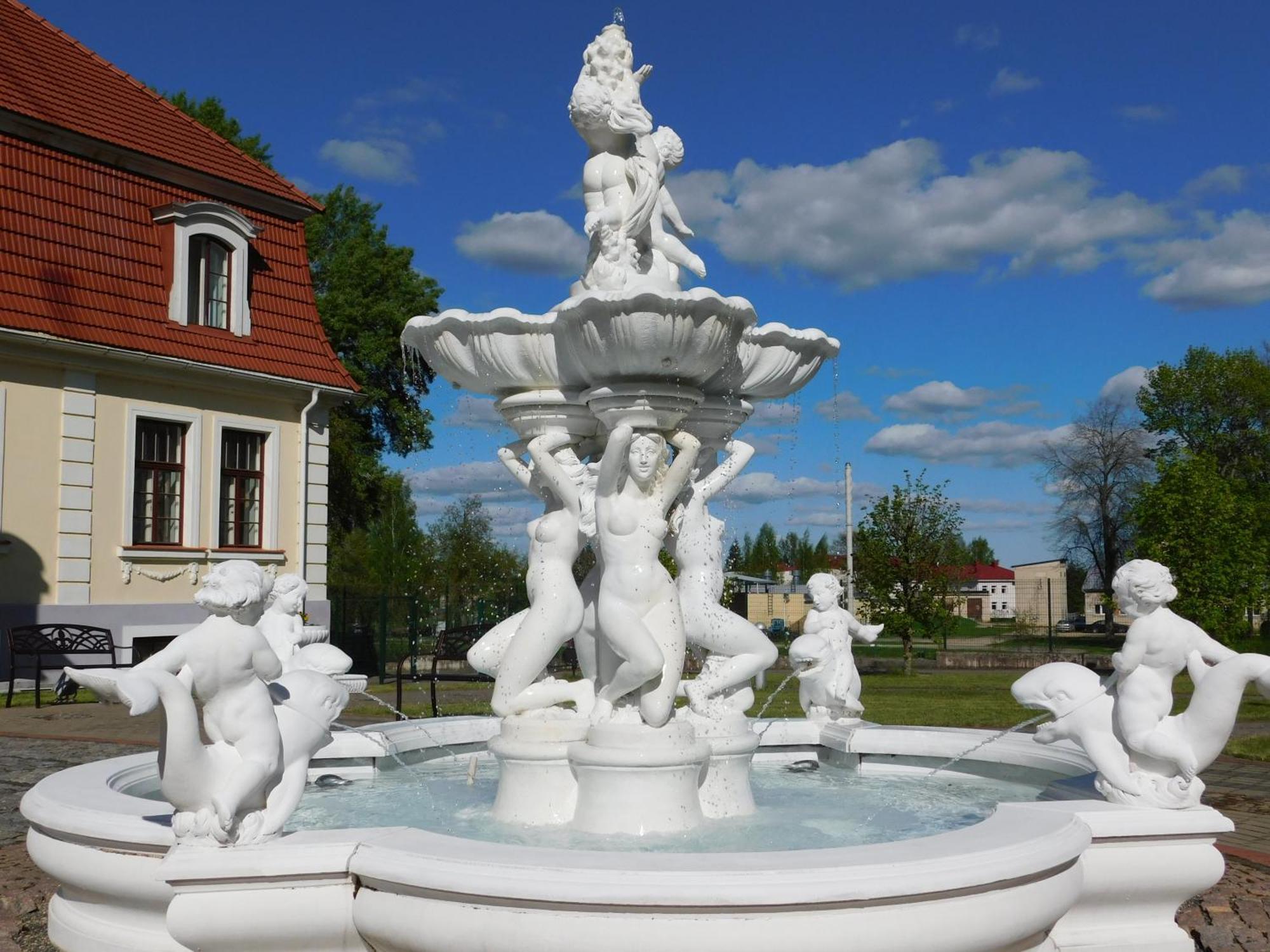 Отель Sventes Muiza Экстерьер фото