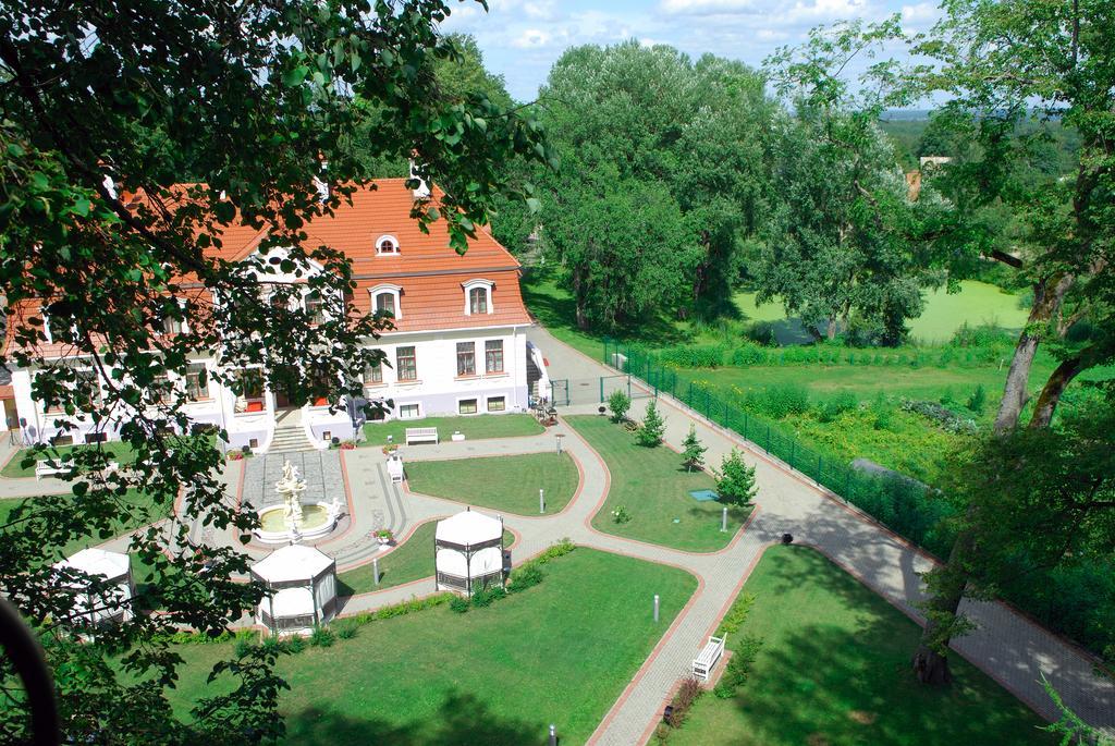 Отель Sventes Muiza Экстерьер фото